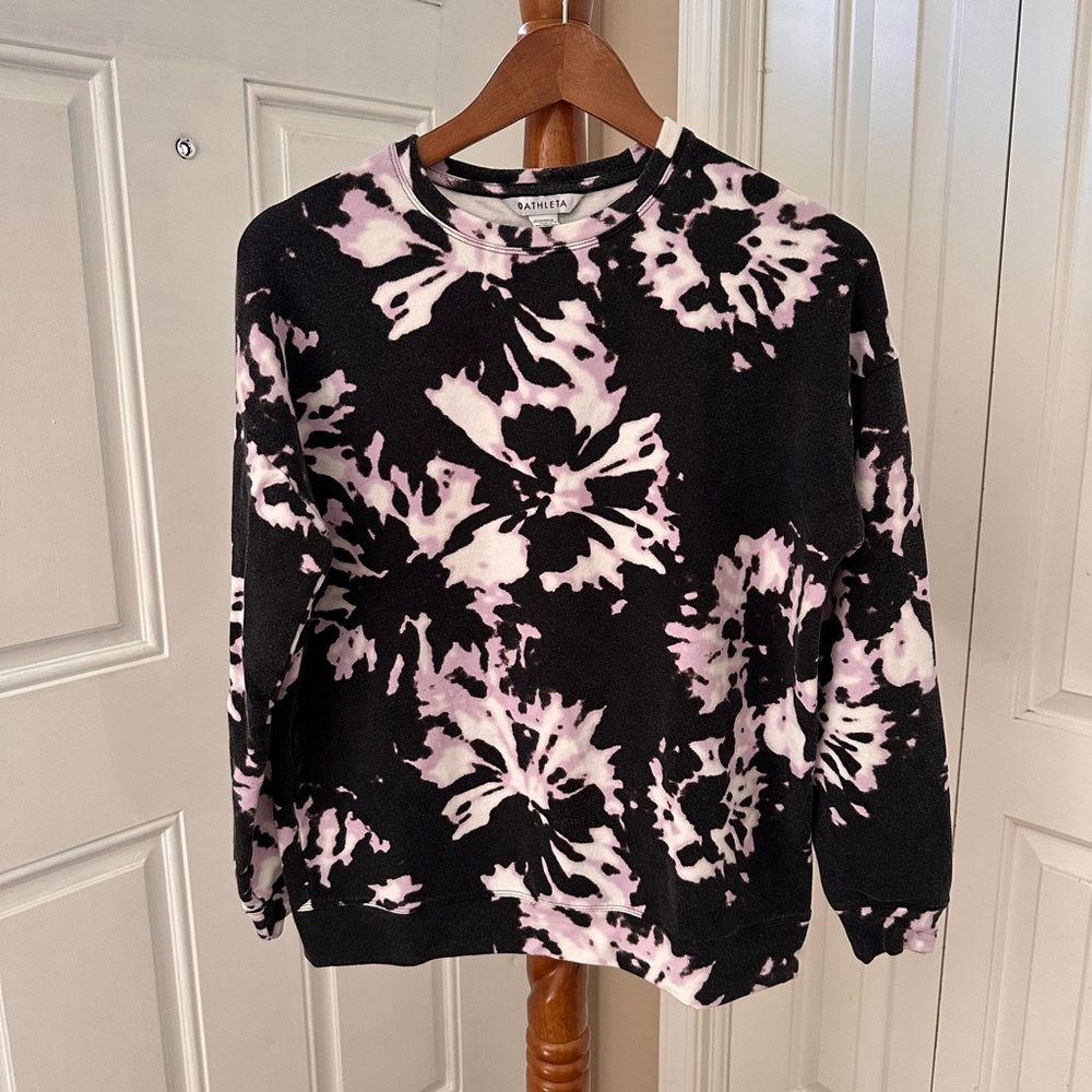 Athleta Black and Purple Tie Dye Sweatshirt Pullover